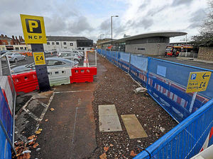 Supporting image for story: Midland Metro line: Work on track to start on extension through Wolverhampton
