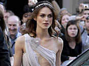 Supporting image for story: Keira flashes some flesh