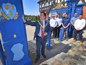 Supporting image for story: Quarry's historic blue gates celebrated after refurbishment for Shrewsbury landmarks