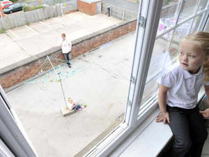 Supporting image for story: Little Lucy's lucky escape