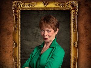 Supporting image for story: Celia Imrie admits ‘crush’ on Jonathan Ross during Celebrity Traitors roundtable