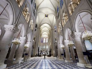 Supporting image for story: World gets first glimpse of restored Notre Dame interior following 2019 fire
