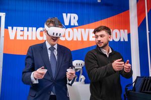 Sir Gavin Williamson Using Virtual Reality for Training and Development at Bri-Stor Systems' New Centre of Excellence