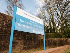 Supporting image for story: New service launched by NHS Shropshire, Telford and Wrekin to bring eye care closer to home
