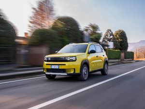 Supporting image for story: First drive: The Fiat Grande Panda is a funky and fresh B-segment vehicle