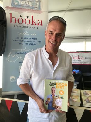 Phil Vickery at the show