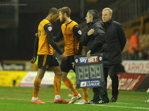 Supporting image for story: VIDEO: Wolves wing wars for James Henry