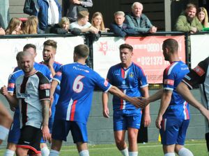 Supporting image for story: FA Trophy: Boldmere 1-1 Chasetown - Chasetown win 5-4 on penalties