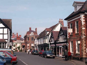 Supporting image for story: Bank staff save Church Stretton woman from bogus callers