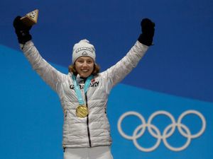 Supporting image for story: Rescuers race to reach injured German Olympic champion stranded on mountain