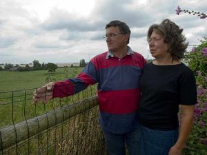 Supporting image for story: Couple could become neighbours for anaerobic digester