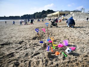 Supporting image for story