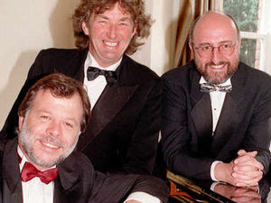 Supporting image for story: Three Men in a Bow Tie head for Llanymynech