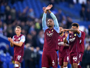 Supporting image for story: Ezri Konsa finally rewarded with dream England call-up 