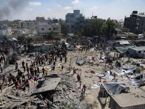 Supporting image for story: Military chief survived strike, says Hamas, and ceasefire talks continue