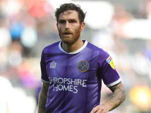 Supporting image for story: Tres bien! Shrewsbury Town's Romain Vincelot teaches fans French