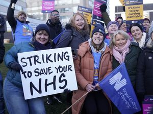 Supporting image for story: Government ‘has issued blatant threat’ by taking legal action over nurses strike