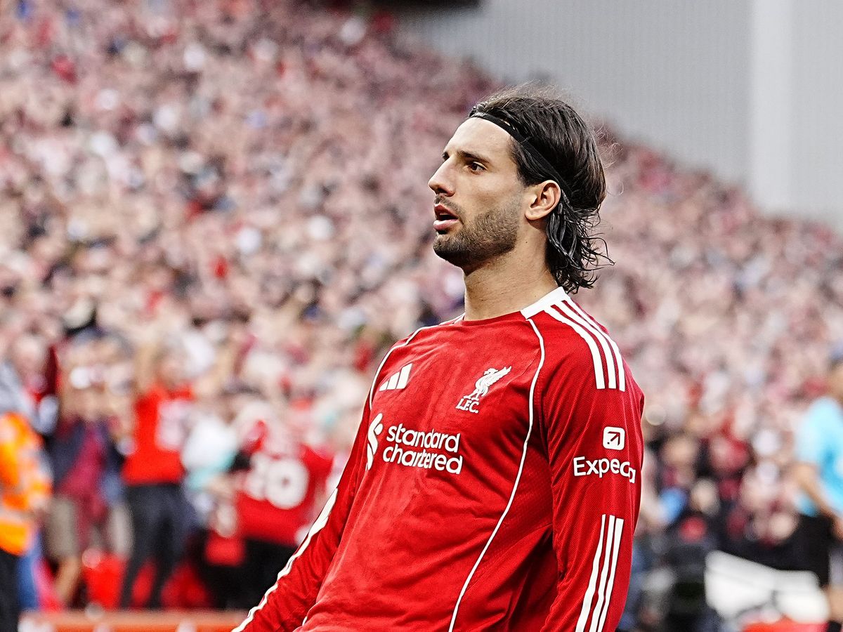 Dominik Szoboszlai free-kick gives Liverpool victory over Arsenal