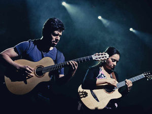 Supporting image for story: Review: Rodrigo y Gabriela at HMV Institute