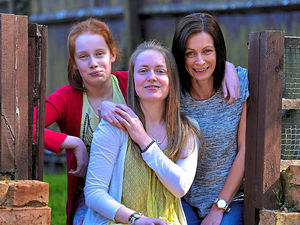 Supporting image for story: Wolverhampton teenager: Let me see the world before blindness hits