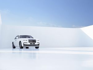Supporting image for story: New Rolls-Royce Ghost breaks cover