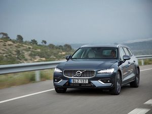 Supporting image for story: First Drive: The Volvo V60 is another feather in the Swedish brand’s cap