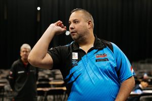 Jermaine Wattimena practiced throwing at the bullseye during the session