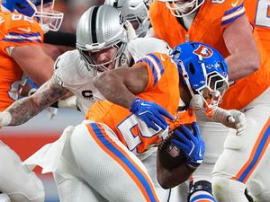 Supporting image for story: Denver Broncos secure seventh straight win with victory over Las Vegas Raiders