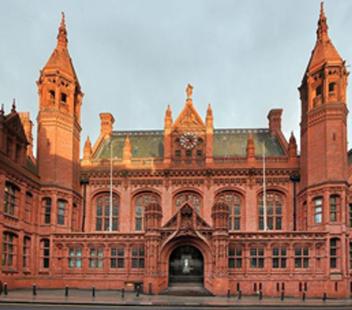 Police officer appears in court accused of stealing jewellery from raided property