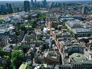 Supporting image for story: ‘Free’ heating and post-work gatherings tempting workers back to office – index