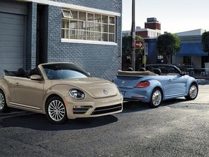 Supporting image for story: VW to end production of famous Beetle