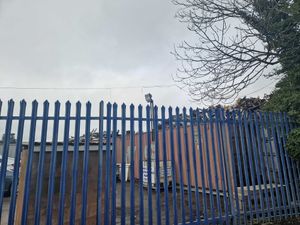 Supporting image for story: Fire at scrapyard in Willenhall - road reopened after locals were urged to ‘avoid the area’