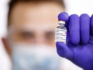 Supporting image for story: Oxford jab can be used in all adults – WHO