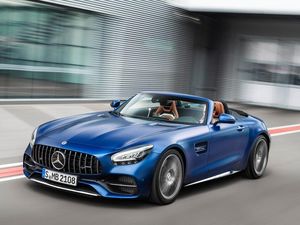 Supporting image for story: Mercedes-AMG GT receives facelift for 2019