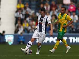 Supporting image for story: Former West Brom playmaker Graham Dorrans signs for Scottish seventh tier side