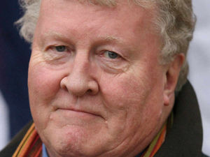 Supporting image for story: Wolverhampton-educated sculptor to auction sculptures owned by David Bowie