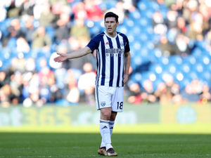 Supporting image for story: West Brom boss Alan Pardew labels Gareth Barry's decision to go nightclubbing 'unwise'