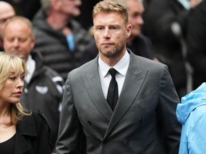 Supporting image for story: Andrew Flintoff says chat with Ricky Hatton made him feel ‘obliged’ to open up