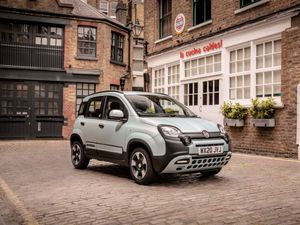 Supporting image for story: Fiat Panda is axed in the UK