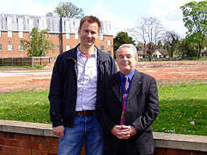 Supporting image for story: MP attacks police over lost mansion