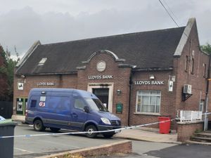 Supporting image for story: Manhunt expands after Telford bank robbery