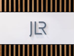 Supporting image for story: Jaguar Land Rover sales tumble after pausing US exports