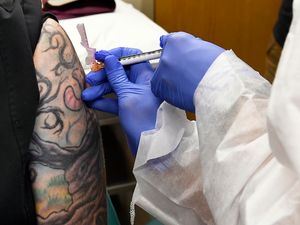 Supporting image for story: US moves closer to approving second coronavirus vaccine