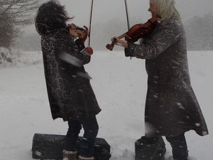 Supporting image for story: Folk duo Emma and Ellika to play Oswestry date