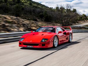 Supporting image for story: Alain Prost’s Ferrari F40 to go under the hammer at auction