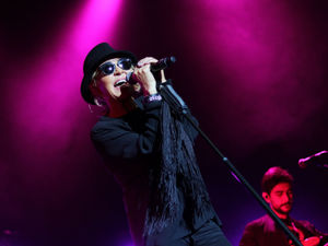 Supporting image for story: Lulu’s relighting her fire ahead of Wolverhampton show