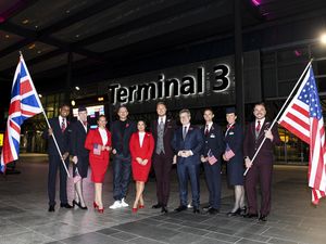 Supporting image for story: US reopens borders to UK travellers