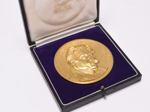 Supporting image for story: Gold medallion with Nobel Peace Prize connection sells for over £20,000 at Shrewsbury auction