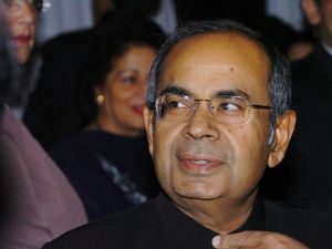 Supporting image for story: Rich List 2022: Who are the wealthiest people in the UK?