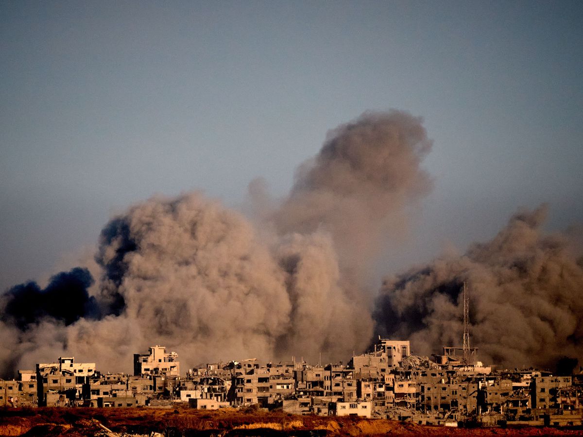 Starmer expresses &lsquo;profound relief&rsquo; as first phase of Gaza peace plan agreed